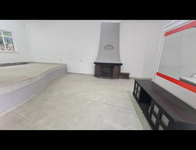 BUSINESS PROPERTY TO RENT IN LIBRADENE